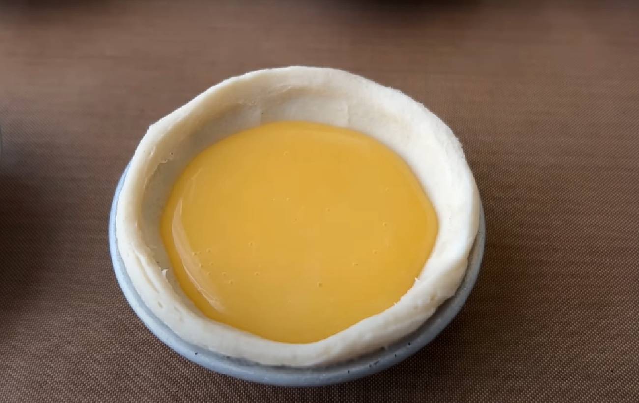 Паштель де ната: рецепт португальского пирожного, которое стало звездой кофеен